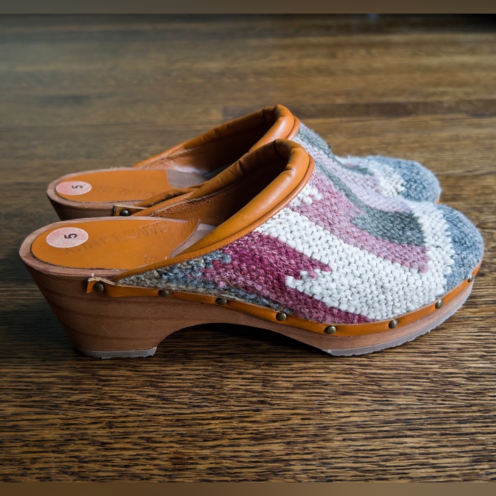 Southwestern Tapestry Mules, Vintage Handmade Woven Fabric Clogs Genuine Leather